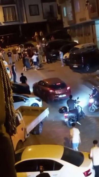 Bı&ccedil;aklı park yeri kavgasında 3 yaralı!