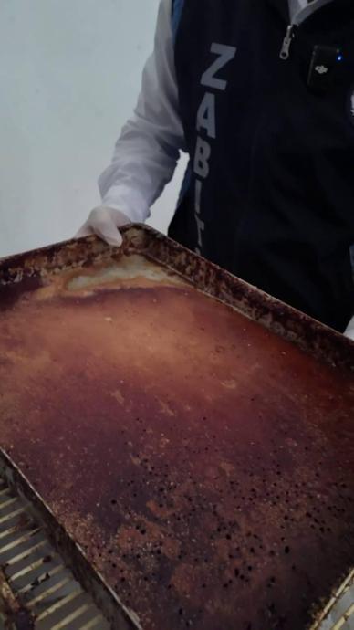 Bu fırından yemek y&uuml;rek ister