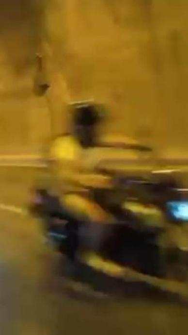 "Seni d&ouml;ver, polise kaza deriz"