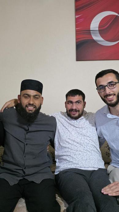 Down sendromlu Savaş'a Celal Karature s&uuml;rprizi