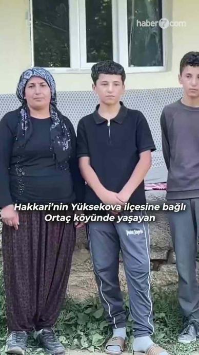 İkizler, tek odalı evde fen lisesi kazandı.