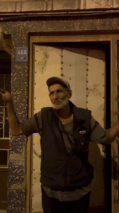 Şakayla kilit vuruldu: İşe ge&ccedil; kaldı, sinirlendi
