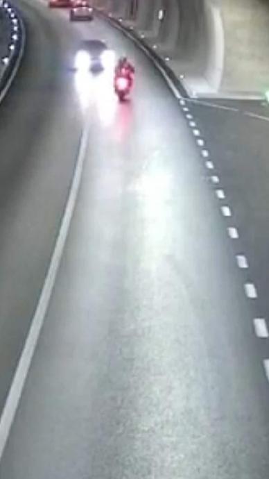 Kazaya tanık oldu sinir krizine girdi!