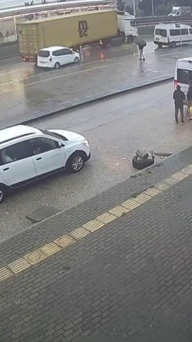 Dorse kontrolden &ccedil;ıktı s&uuml;r&uuml;c&uuml;ye kaza yaptırdı
