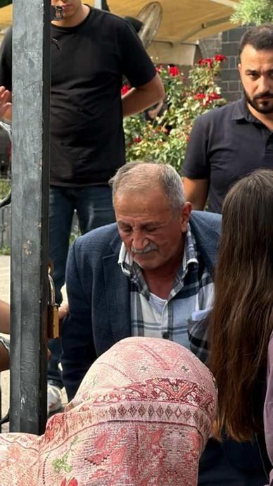 Kuruyemiş nefes borusuna ka&ccedil;tı!