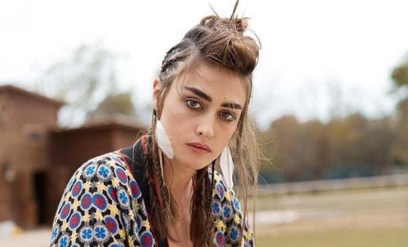 ramo nun sibel i esra bilgic aciklamasiyla saskina cevirdi 4 kiyafetle 3 ay gecirdim magazin haberleri